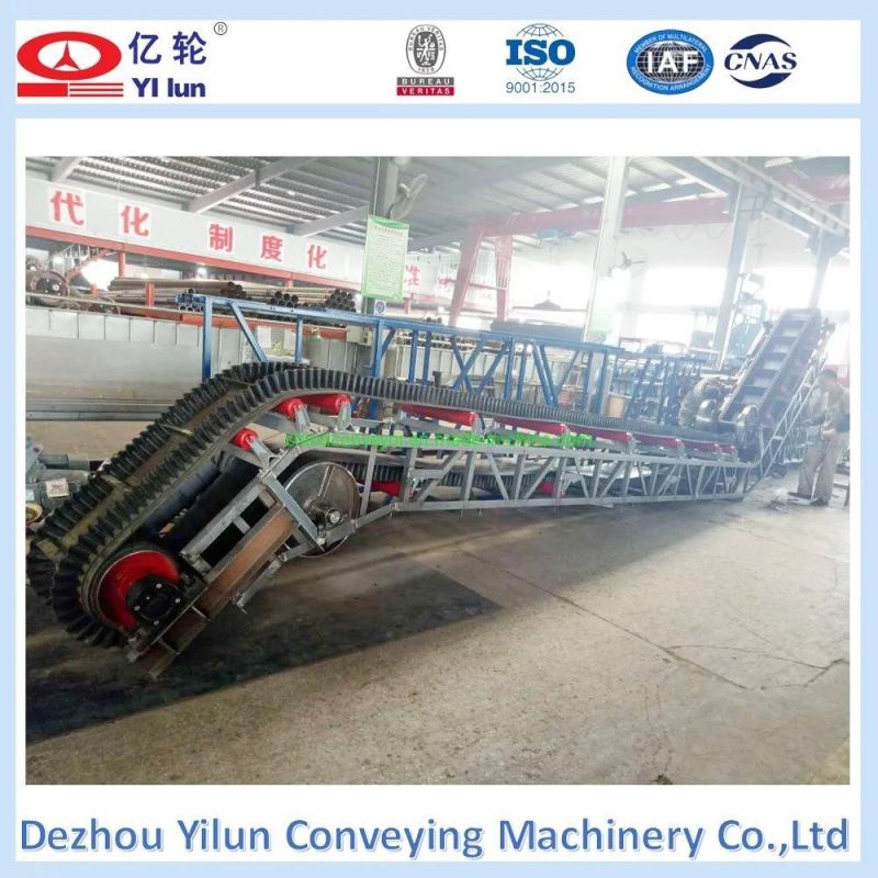 Large Inclination Conveyor with PVC Belt
