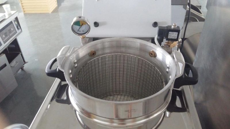 Stainless Steel Commercial Electric Potato Chips Fryer for Cooking Food Machine Equipment Processor Catering Freestanding Automatic Fryer