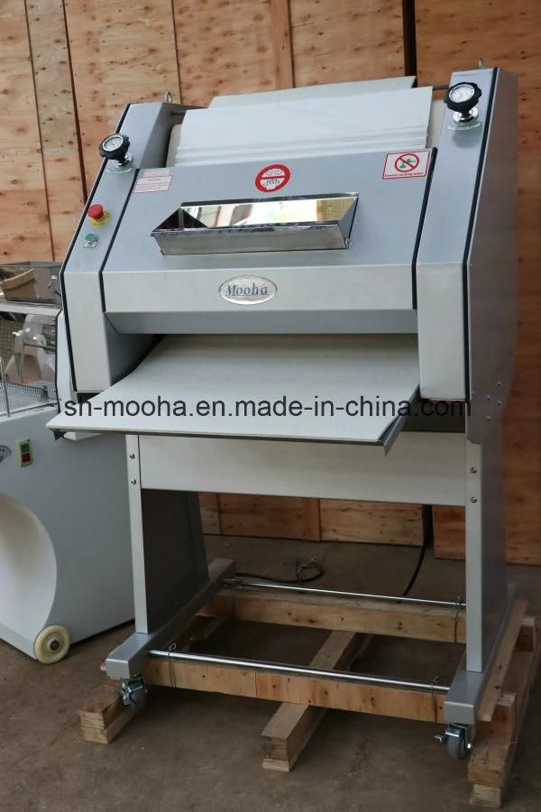 High Quality French Bread Making Machine Baguette Moulder Bakery Bread Maker Long Bread Baking Equipment Hot Dog Bread Dough Moulder