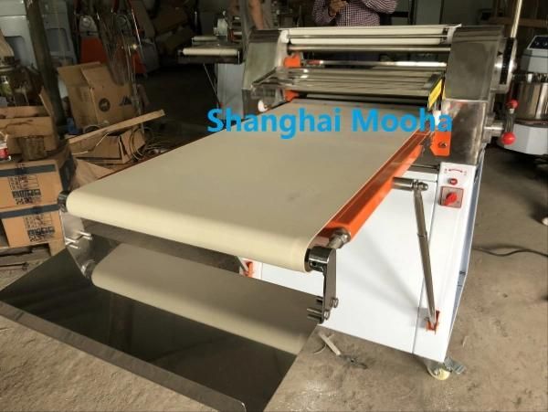 Commercial Croissant Making Bakery Machines Pastry Snacks Sheeter Dough Pressing Machine Bread Dough Sheeter