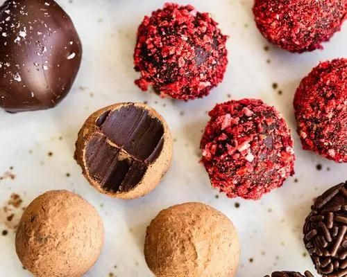 Chocolate Cream Coated with Peanut Ball Making Machine