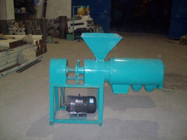 Small Grain Dehulling Equipment Corn Flour Mill