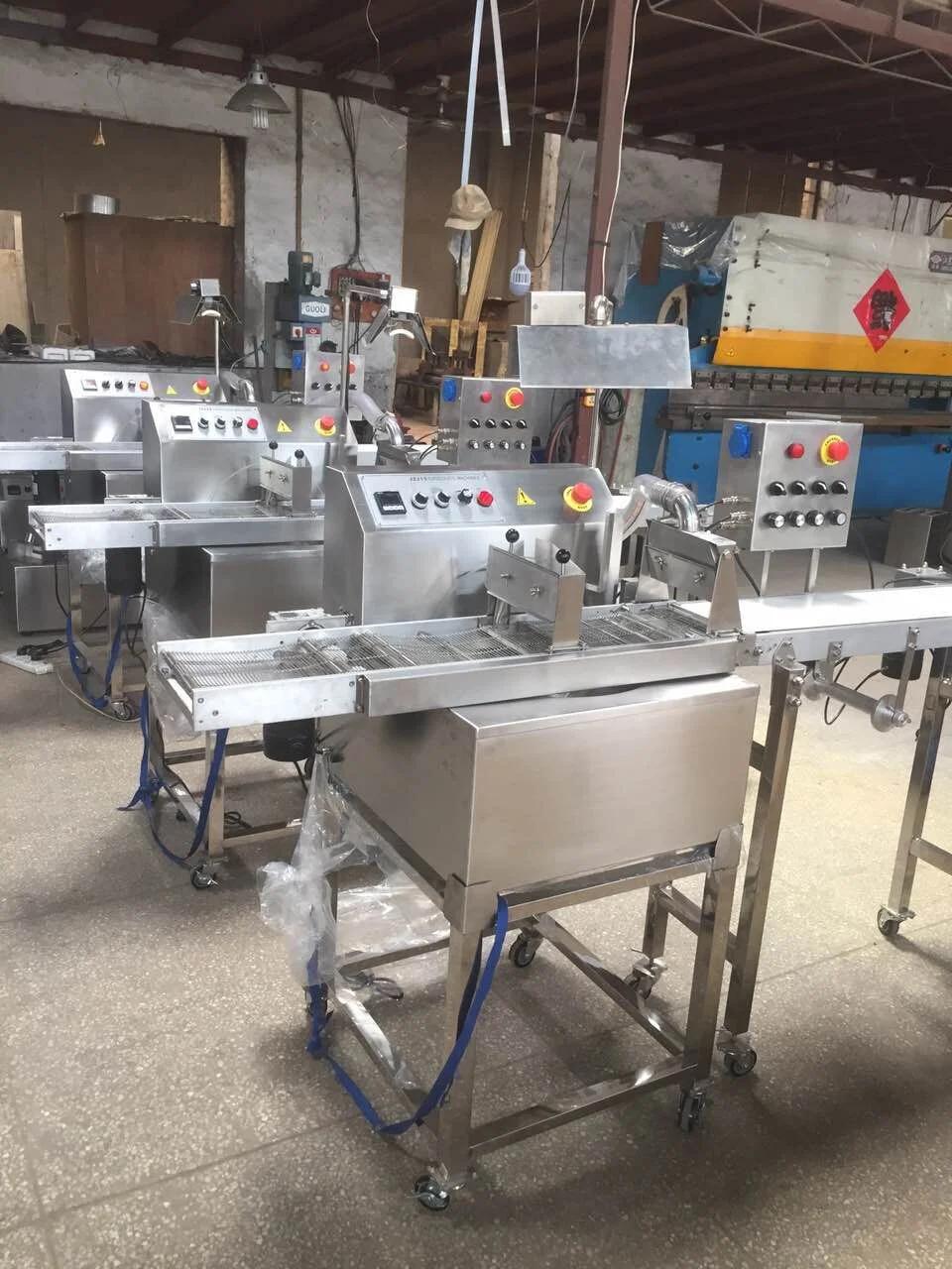 Chocolate Enrobing Machine with Small Capacity