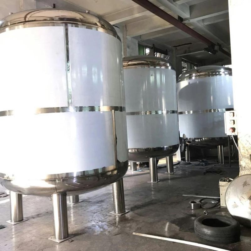 Stainless Steel Tank with Ladder Manhole for Factory Building