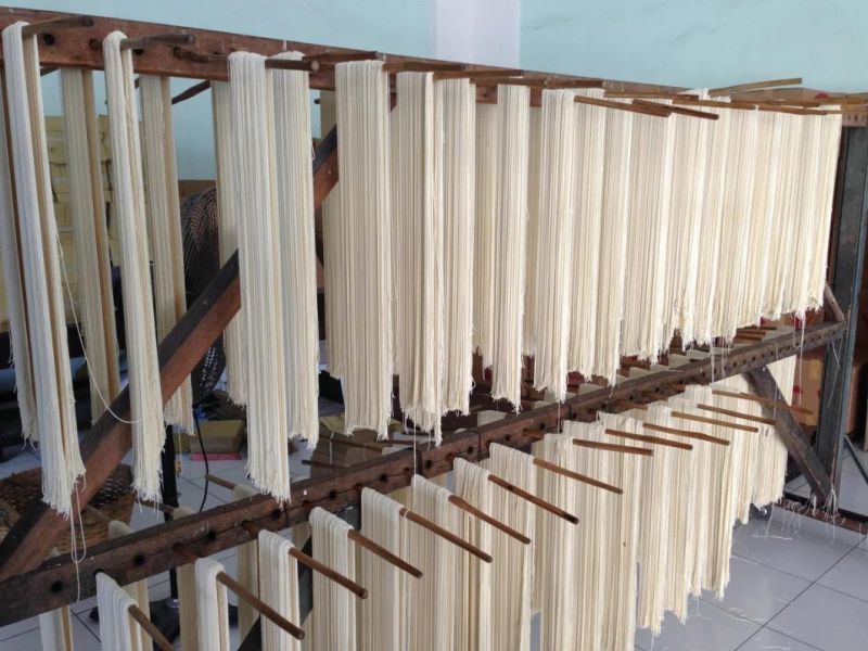 Chinese Manual Fresh Noodle Making Machine with Low Price