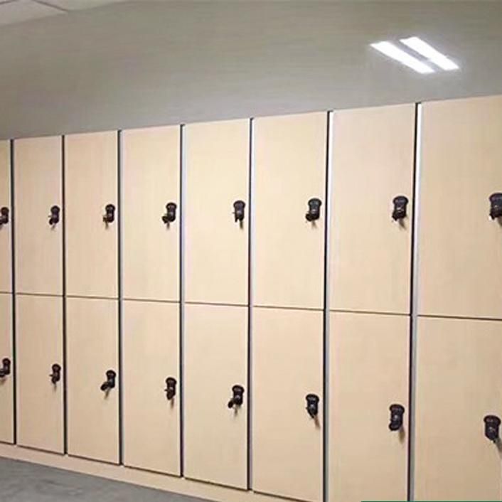 Fumeihua White Laminate Steel Frame Fitness Clothes Locker Room