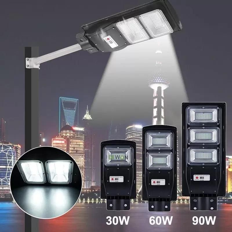 Remote Control IP67 Waterproof Solar Street Lamp 30W 60W 90W