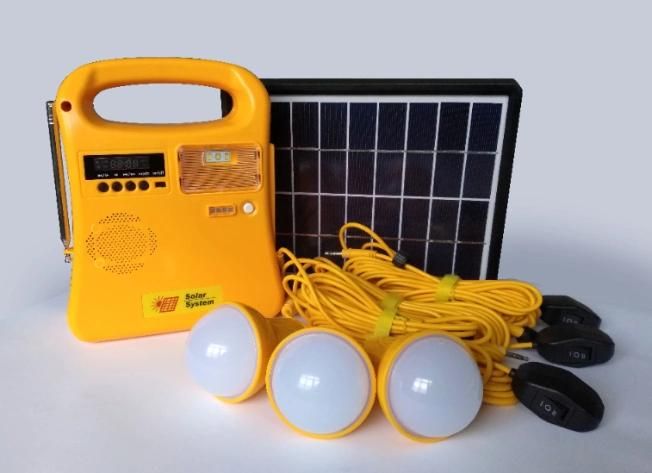 5W Mini Solar PV Panel/off Grid Power System with Light and Mobile Phone Charging Cables/FM Radio/MP3/Mobile Phone Charging Cables/LED Bulbs