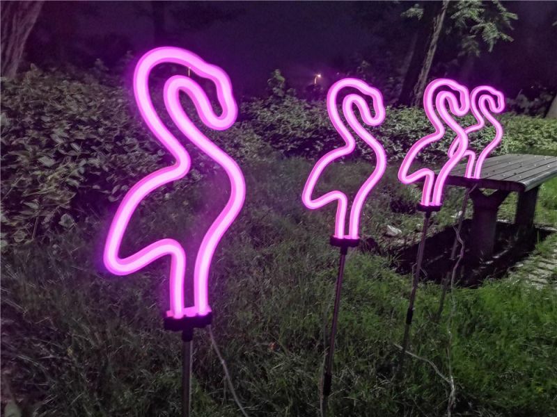 IP65 Waterproof LED Flamingo Style Solar Decorative Outdoor Lights for Festivals