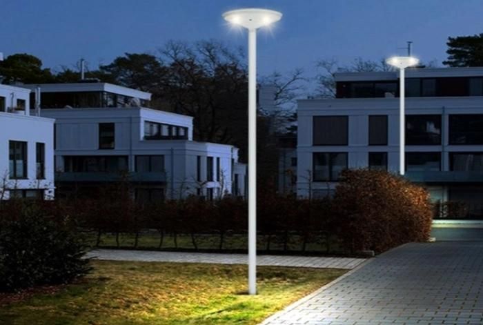 Outdoor Waterproof Aluminum White 50 Watt Solar LED Garden Light