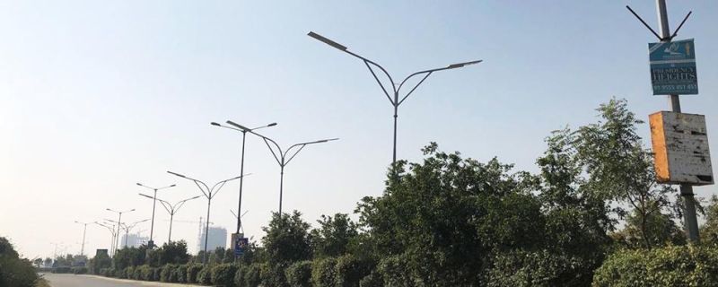 Sunpal 100W 200W IP65 6hours Charging Time Government Use Aluminium Solar Street Lamps with Built-in Lithium Battery