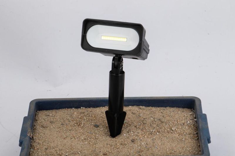 50 Lumen Plastic Solar Spot Light for Garden