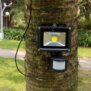 Solar Flood Light 30W 50W 100W Solar Garden Light Solar LED Flood Light