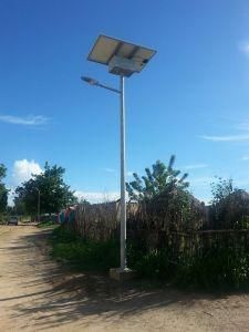 30W IP68 Solar System LED Street Light with 3 Years Warranty Time