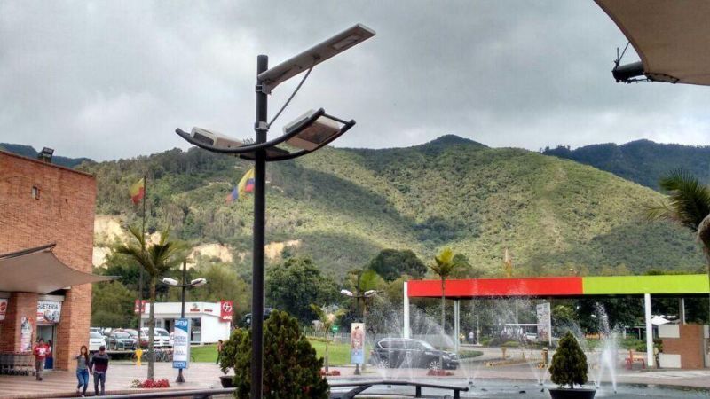 60W Integrated Solar Street Light for Road - Area Lighting - Parking Lot Lighting