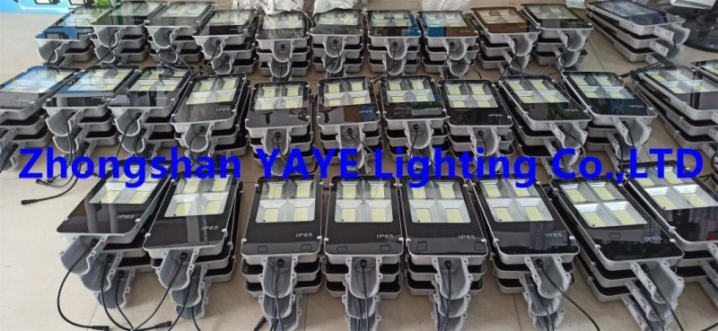 Yaye Hottest Sell Waterproof 100W/200W/300W/400W Solar LED Street Road Wall Garden Light with IP66/ Remote Controller/ 3 Years Warranty/ 1000PCS Stock