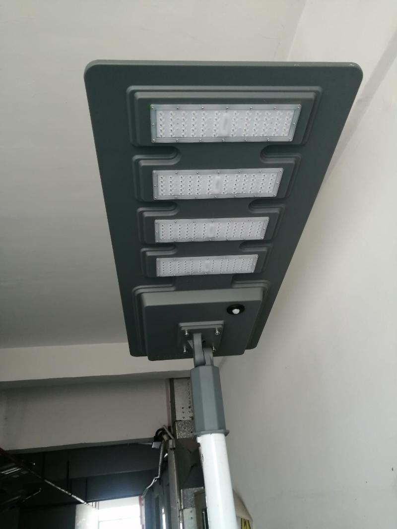 120W IP65 Integrated Solar Streetlight/Garden Lamp LED Road/Countryside/Courtyard Light