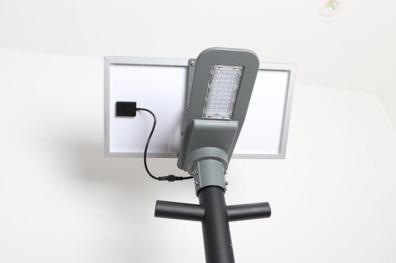 Waterproof 40W 90W Contiunous Rain 3 Days, Charging Time 4-5h Solar LED Street Light