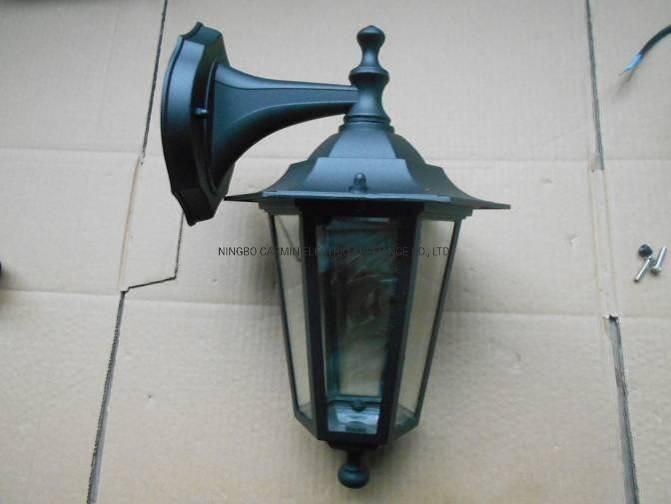 Outdoor Aluminum Wall Lantern Light with E27/E26 Socket Waterproof