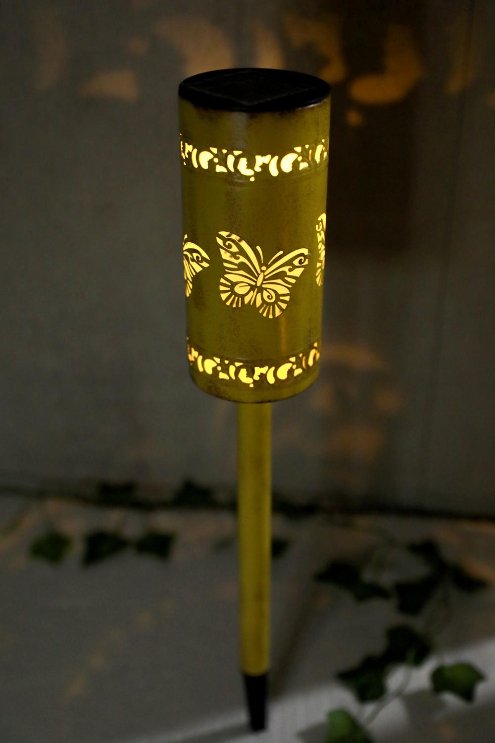 Metal Solar Garden Stake Light Solar Path Light (Butterfly Pattern)