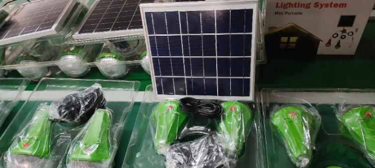 Remote Control Solar LED Lights Flashlight 3W for African Market Solar Power Station