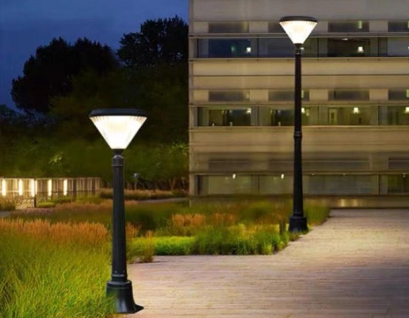 Garden and Outdoor Use Warm White LED Solar Lamp