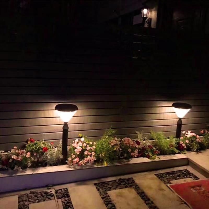 Lithium Battery Outdoor Solar Garden Lamp