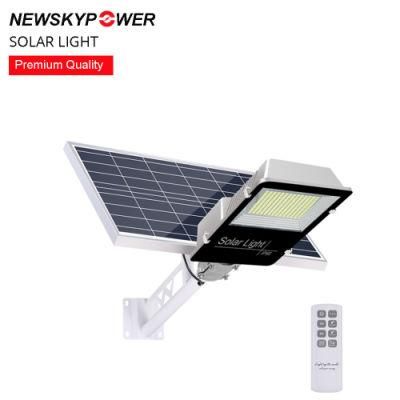 Aluminum 75W, 90W, 150W, 180W 250W 300W Hot Sales High Lumens IP67 Street Lighting System Waterproof Control System Solar LED Street Light