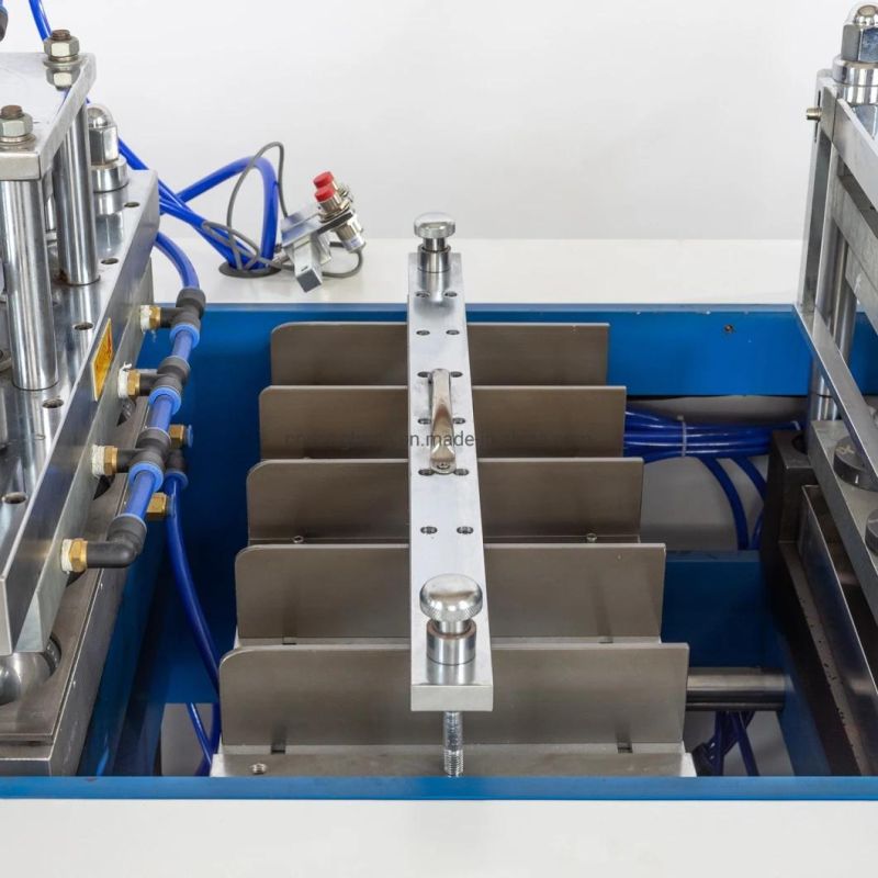 Donghang Food Containerstake Away Forming Machine with Servo