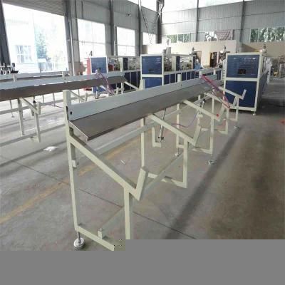 Beautiful Sj-65 PE Seven Holes Plum Tube Equipment Supplier