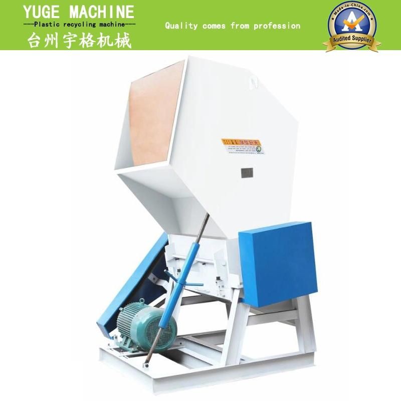 King-Size Hopper Plastic Crusher