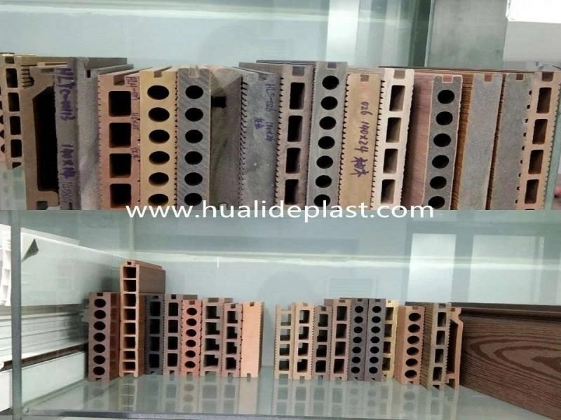 Manufacturer Retail PE Decking Profile Production Line