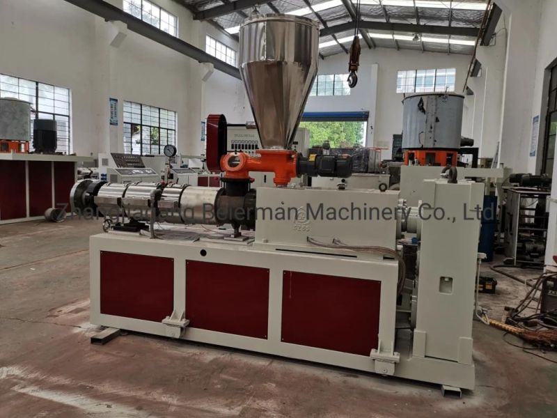 Good Plasticizing Effect PVC UPVC Plastic Pipe/Profile Sjsz Series 80-450kg Capacity Double Screw Extruder with Cast Aluminum Heater