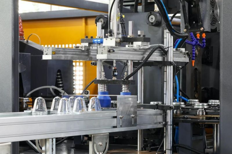 2 Cavities Jar Bottles Width Mouth Water Bottle Oil Bottle Two Steps Automatic Blow/ Blowing Moulding/Molding Machinery/Machine with Ce