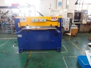 Fs-Fdsh-500 Precision Four-Post Double-Cylinder Self-Balancing Hydraulic Cutting Machine