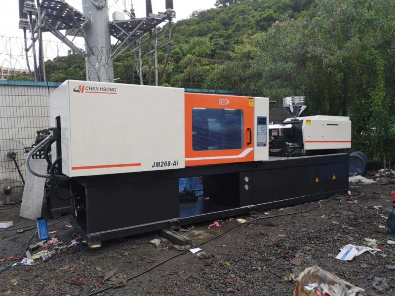 Used for Plastic Manufacturing Machinery Zhenxiong Jm268 Tons Old Injection Molding Machine