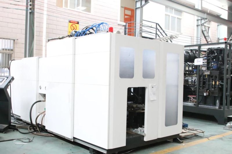 China Made Plastic Bottle Maker with High Degree of Automation