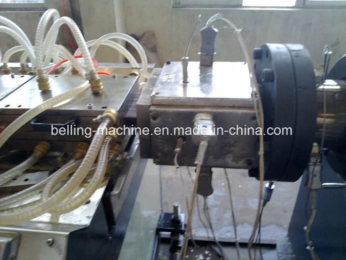 China Manufacturer of Solid PE/PP/PPR Pipe Extrusion Equipment