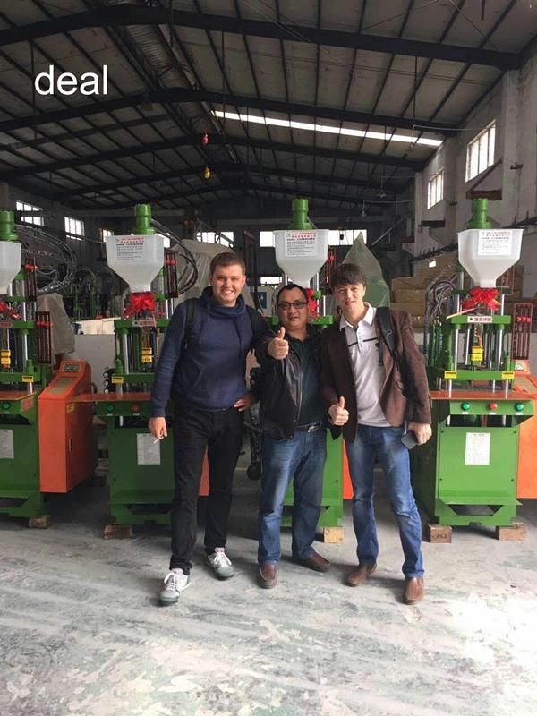 High Quality and Hot Sale Injection Molding Machine for Water Bottle Cap
