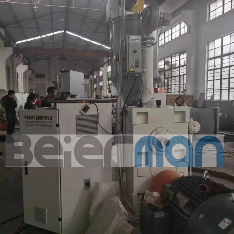 75mm-160mm PE HDPE 3 Layers Plastic Pipe Single Screw Co-Extrusion Production Line Sj65 Sj75 Model Extruder Machine