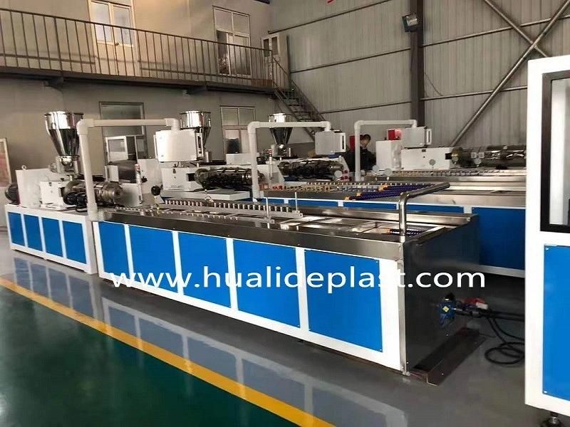 Manufacturer Retail PE Decking Profile Production Line