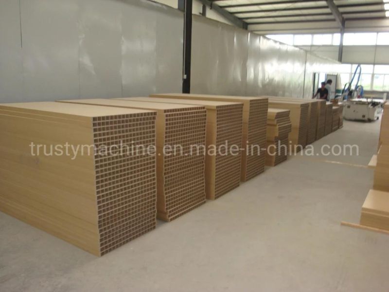 WPC-PVC Door Panel Machine/Machinery Door Panel Extrusion Line