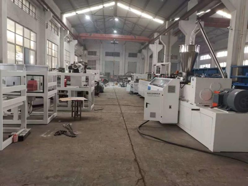 50-200mm Conical Twin Screw Sjsz-65/132 Rigid PVC/UPVC Sewage/Water Supply Pipe Production Line Pipe Extrusion Line