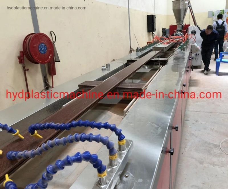 Outdoor WPC Decking Flooring Profile Extrusion Line