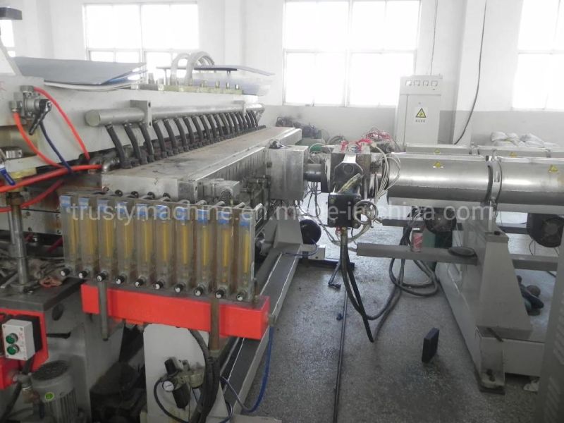 PC PP PE Plastic Hollow Plate Extrusion Line