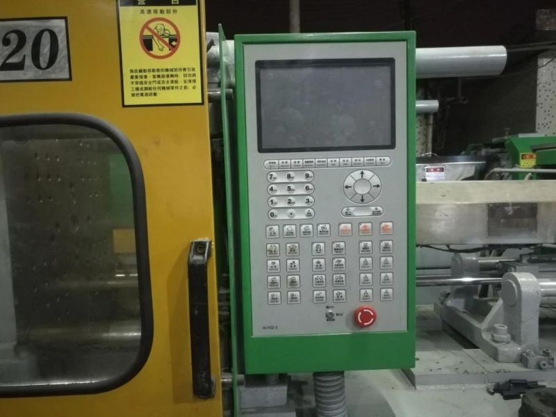 Taiwan Zhenxiong Sm120 Tons Used Injection Molding Machine