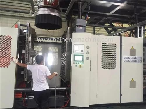 Automatic Adjustment Extrusion Pallet Bottle Water Tank Blow Molding Machine