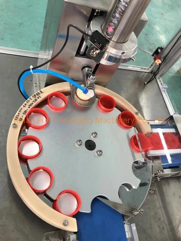 Plastic Cap Liner Inserting Lining Machine