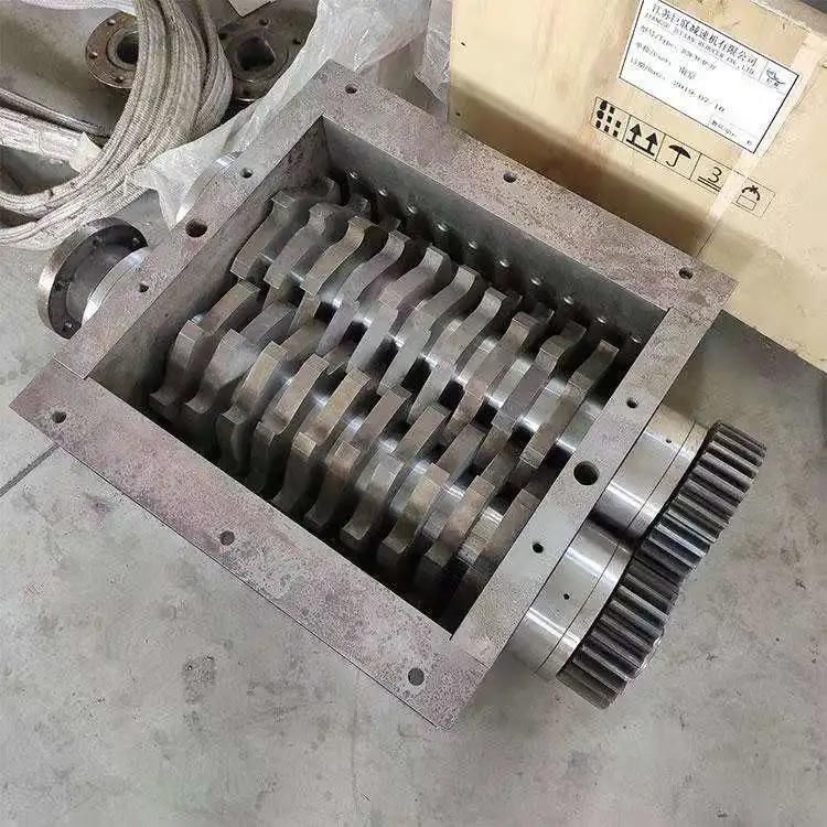 Twin Shaft Car Tire Truck Tyre Shredder Machine