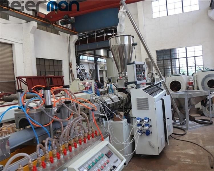 Africa Market Popular Design PVC Half-Round Rain Gutter Profile Sjsz65 Twin Screw Extruder Production Line with Powder Mixing Unit